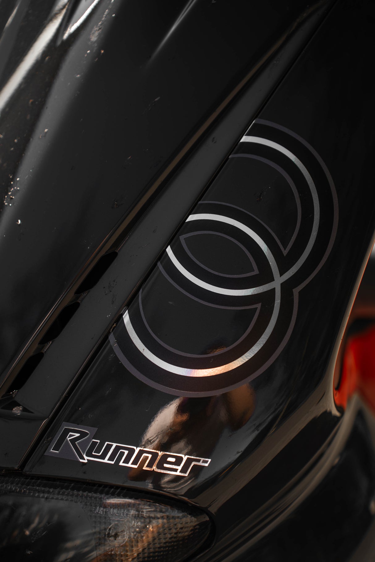 Séglage des autocollants Gilera Runner SP Pro