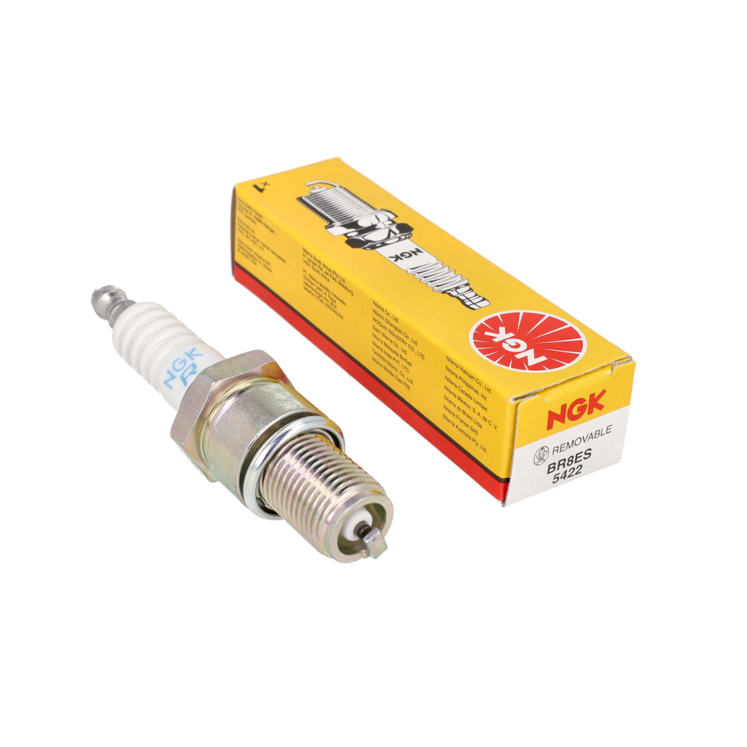 Sparkling NGK BR8ES Piaggio / Gilera 2 stroke
