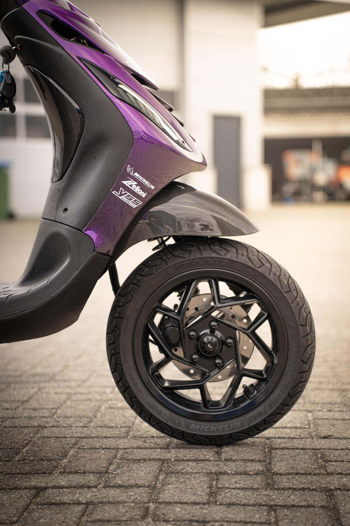 VoorVelg elettrica shine black piaggio / vespa original