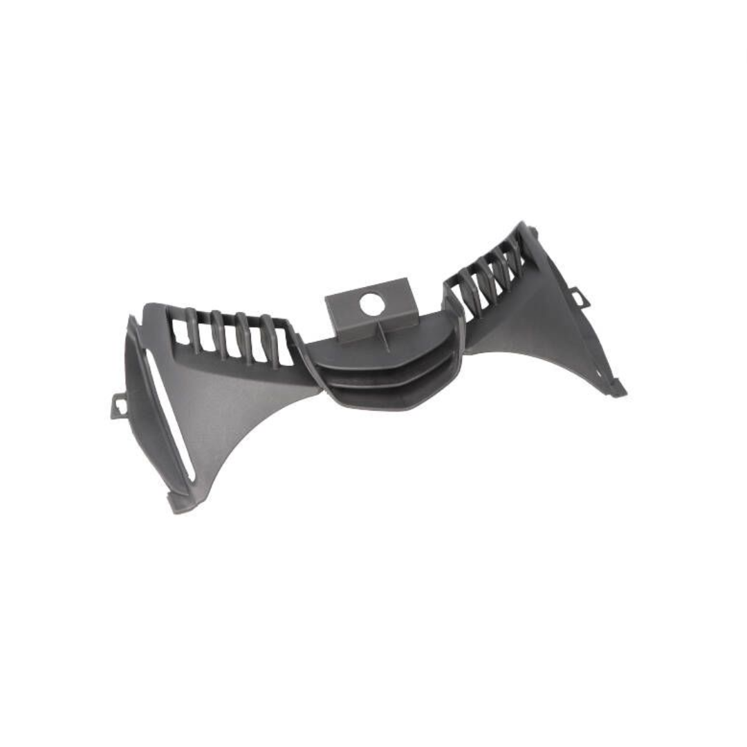 Copertina anteriore grill nera sopra Piaggio Zip 2000